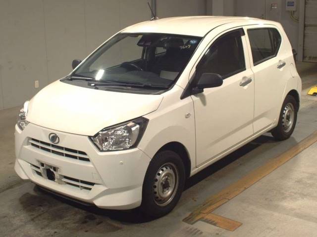 3743 DAIHATSU MIRA E S LA350S 2018 г. (TAA Kyushu)